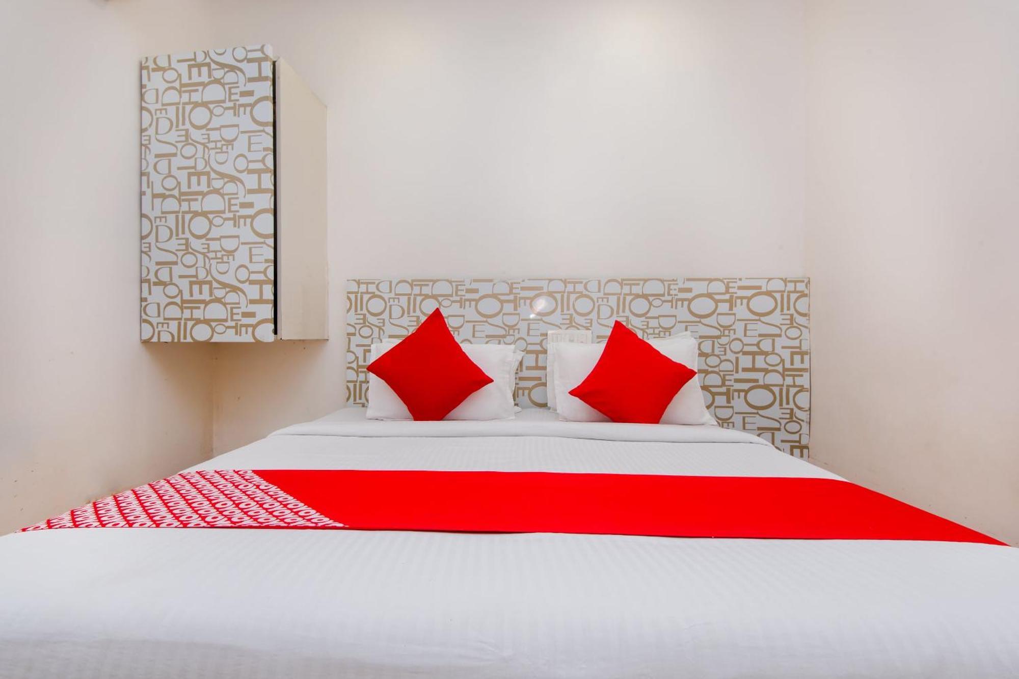 Hotel O Blue Pearl Residency Near Chhatrapati Shivaji International Airport Bombaim Exterior foto