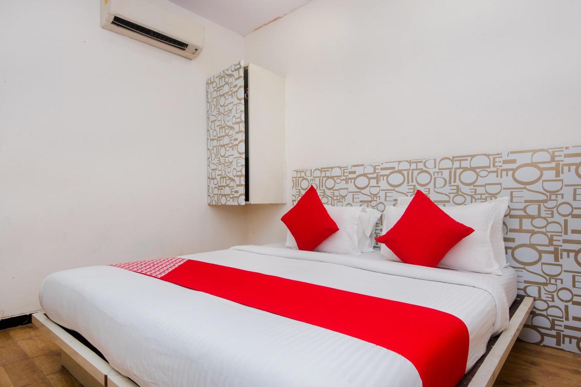 Hotel O Blue Pearl Residency Near Chhatrapati Shivaji International Airport Bombaim Exterior foto