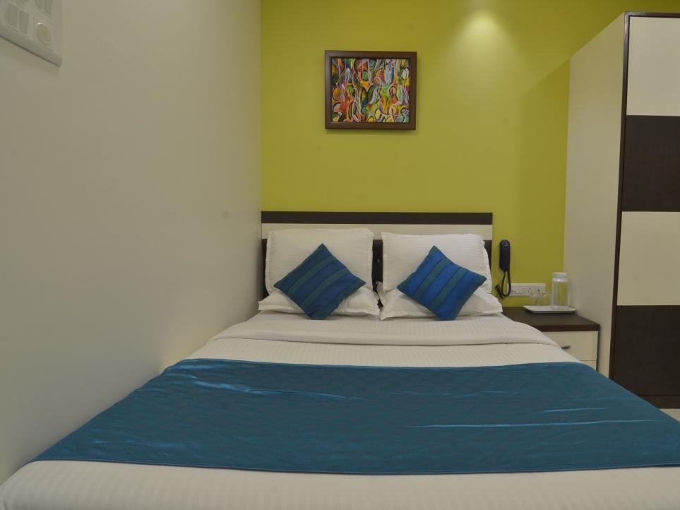 Hotel O Blue Pearl Residency Near Chhatrapati Shivaji International Airport Bombaim Exterior foto